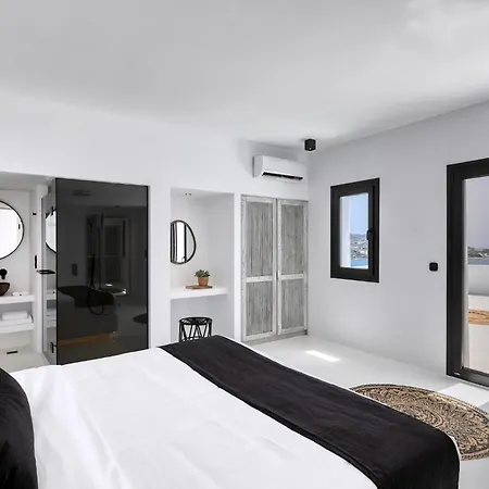Villa Phenomenal Mykonos Villa 6 Bedrooms Villa Paradise View Panoramic Sea Views Private Infinity Pool Psarou Beach *