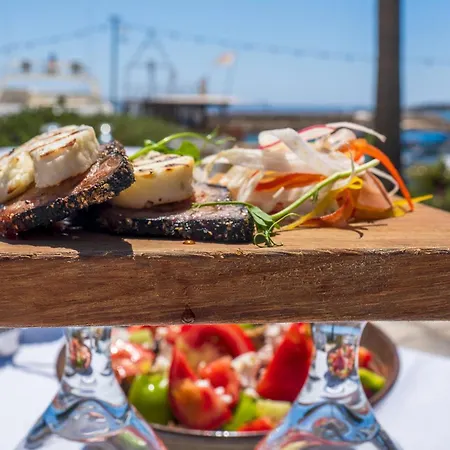 Phenomenal Mykonos 6 Bedrooms Paradise View Panoramic Sea View 普沙罗